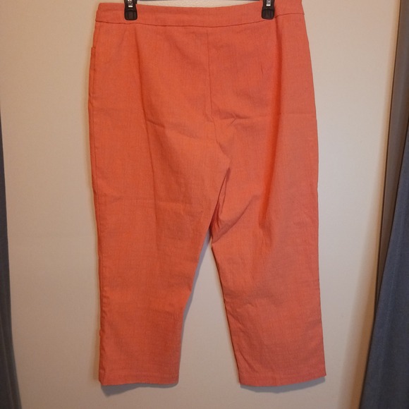 Lauren & Riley Coral Peach
Textured Capri Short Pants Peddle Pushers L - Picture 4 of 5